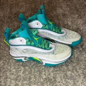 Jordan XXXVI GUO basketball shoes brand new never worn size 4.5 kids